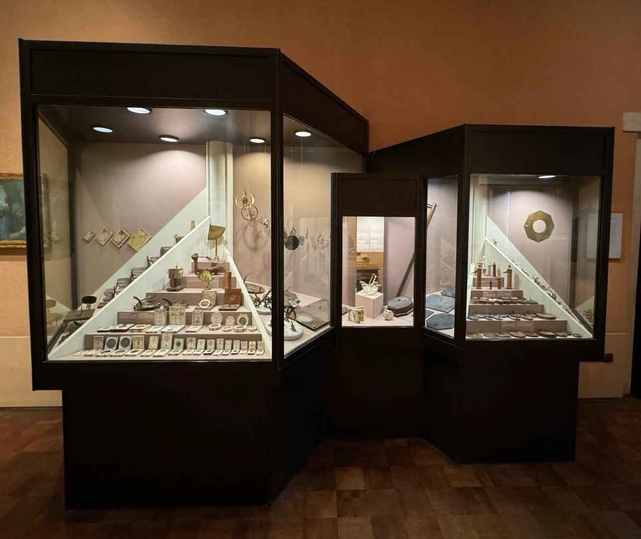 La collezione Portaluppi nell’allestimento precedente del Museo Poldi Pezzoli